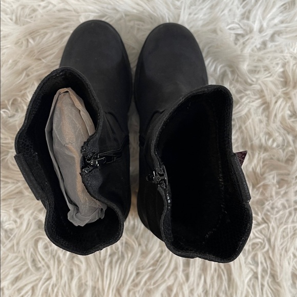 MUK LUKS Women's Riser Pop Boots Black Faux Fur Lining Memory Foam Insole 9 NEW - Picture 6 of 16